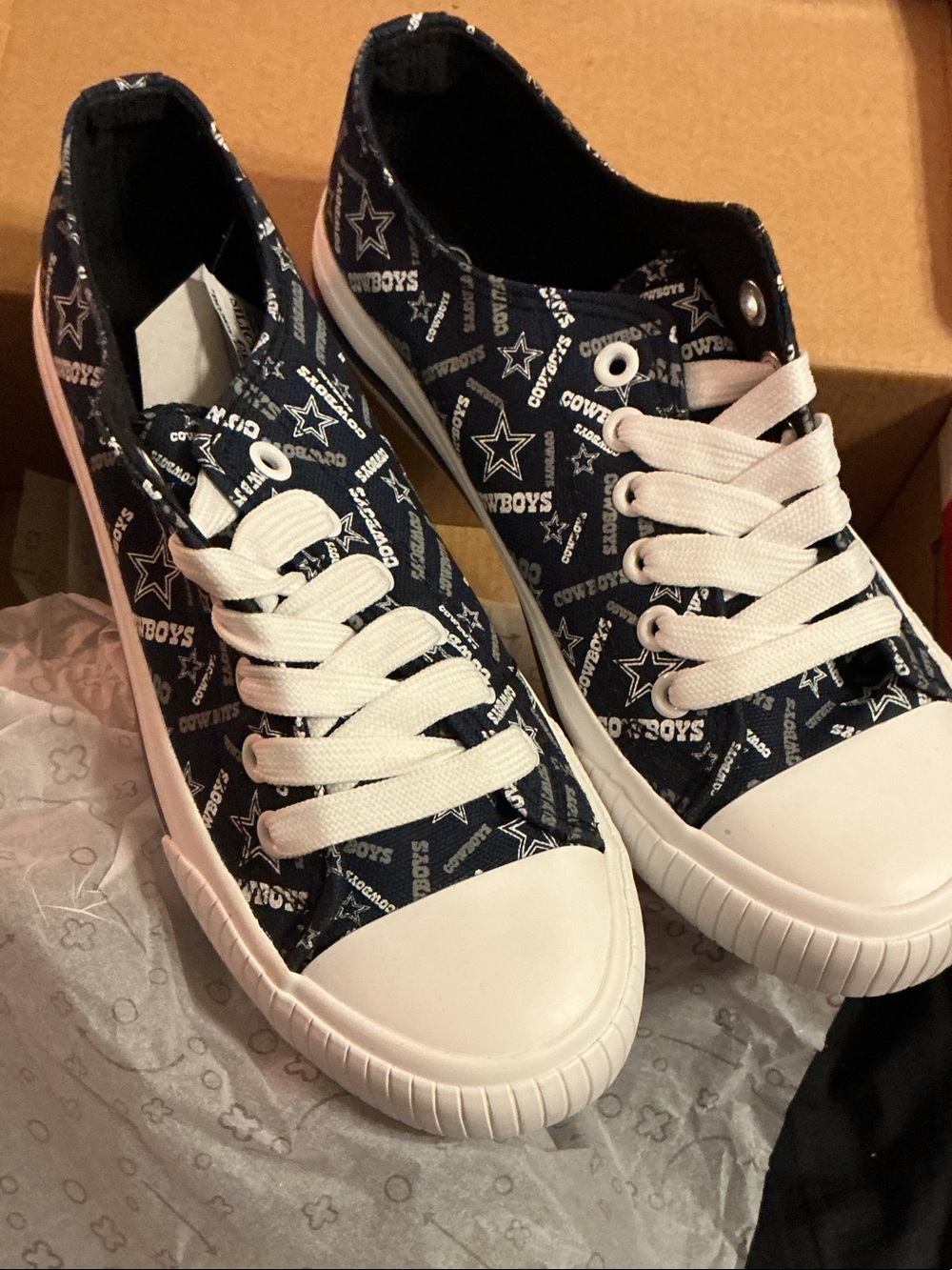 NFL Dallas Cowboys Navy and White Low-Top Sneakers with Team Print